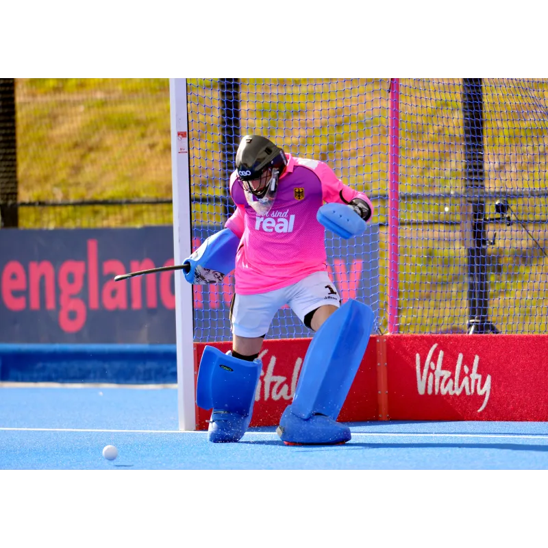 OBO Robo Hi-Rebound PLUS Legguards - Red 6 OBO Robo Hi-Rebound PLUS Legguards - Red - Image 4